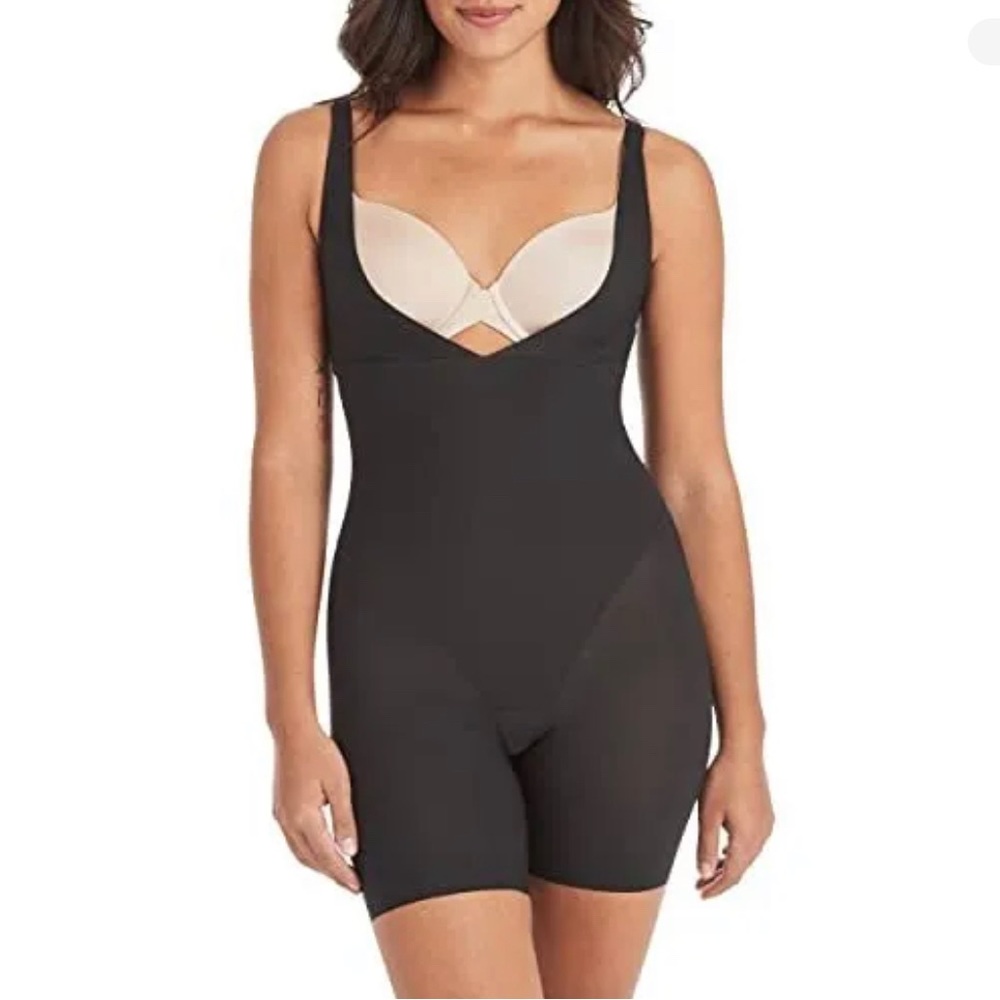 Maidenform womens Your Own Bra Singlet Fajas shapewear bodysuits, Black Nwt